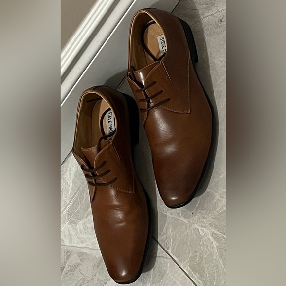 Steve Madden Tan Leather Dress Shoes + Matching Color belt - Picture 2 of 7